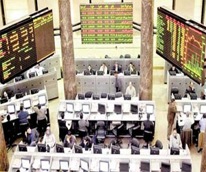   مصر اليوم - البورصة المصرية تسجل ثاني أفضل أداء في 2012